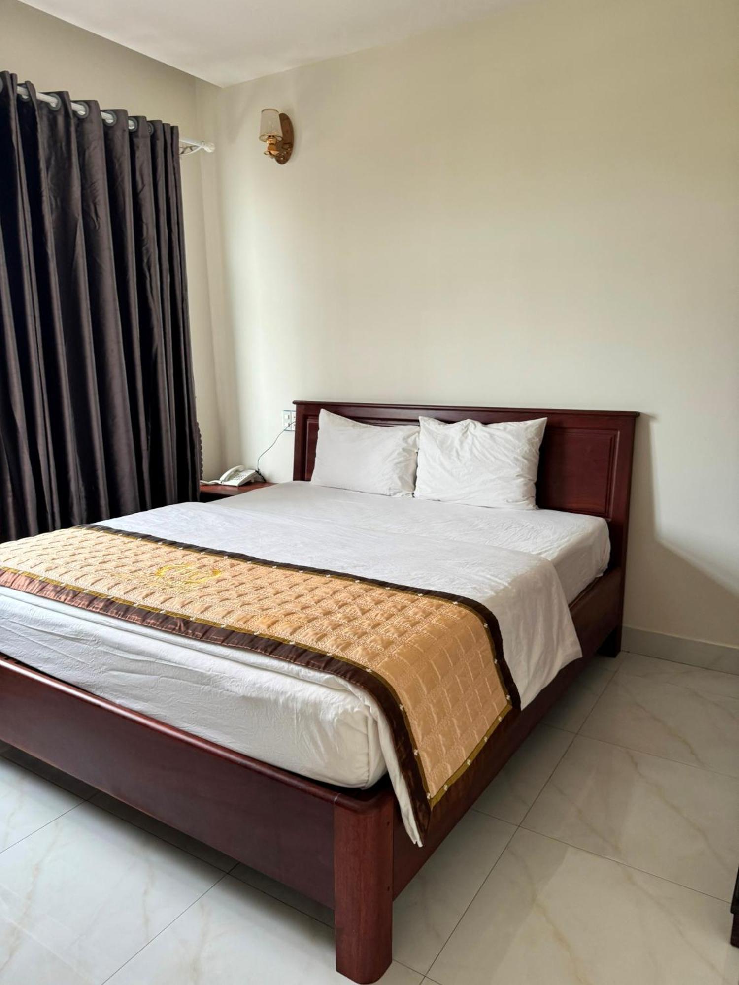 Hoang Khiem Hotel Pleiku Kültér fotó