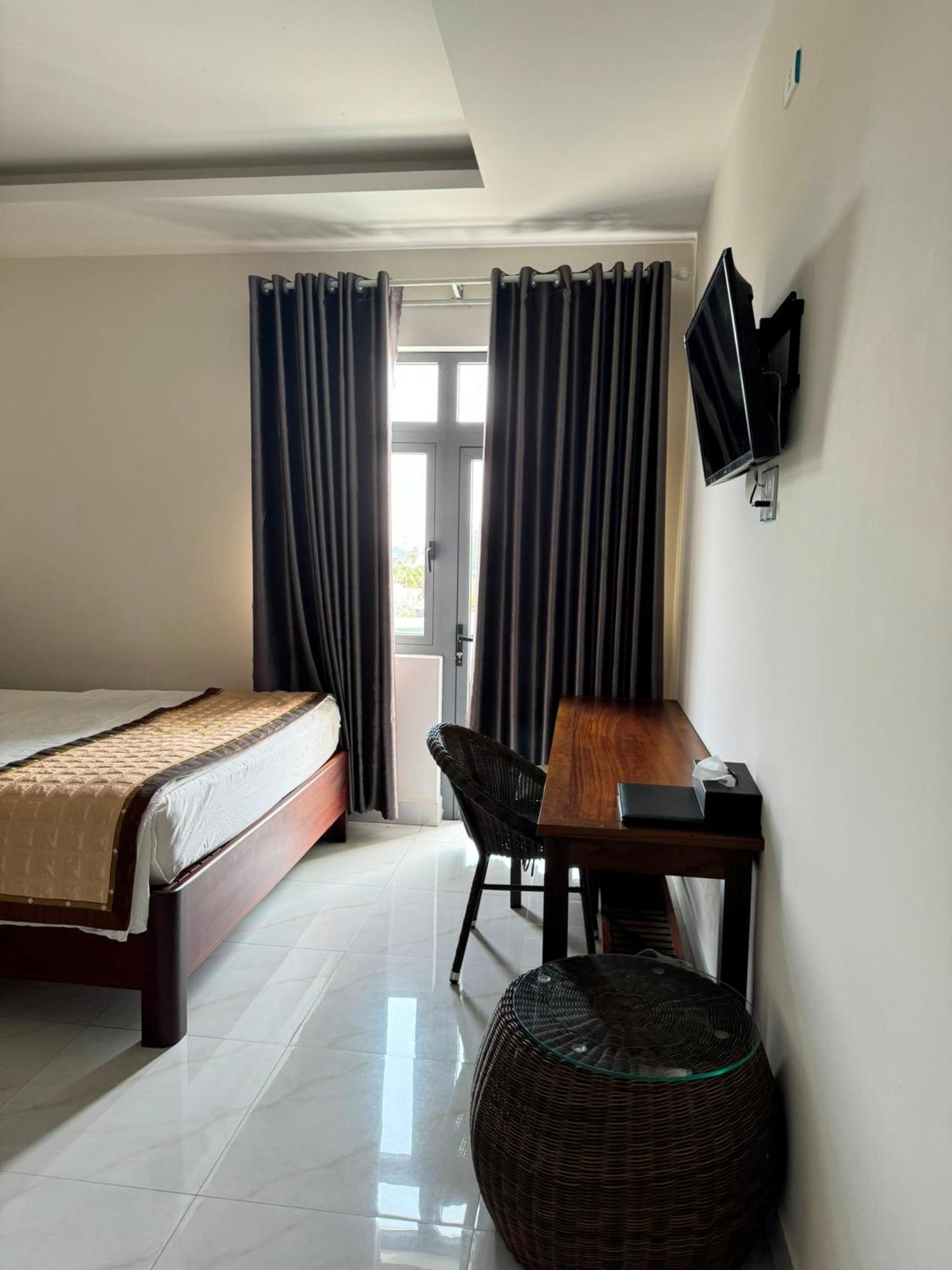 Hoang Khiem Hotel Pleiku Kültér fotó
