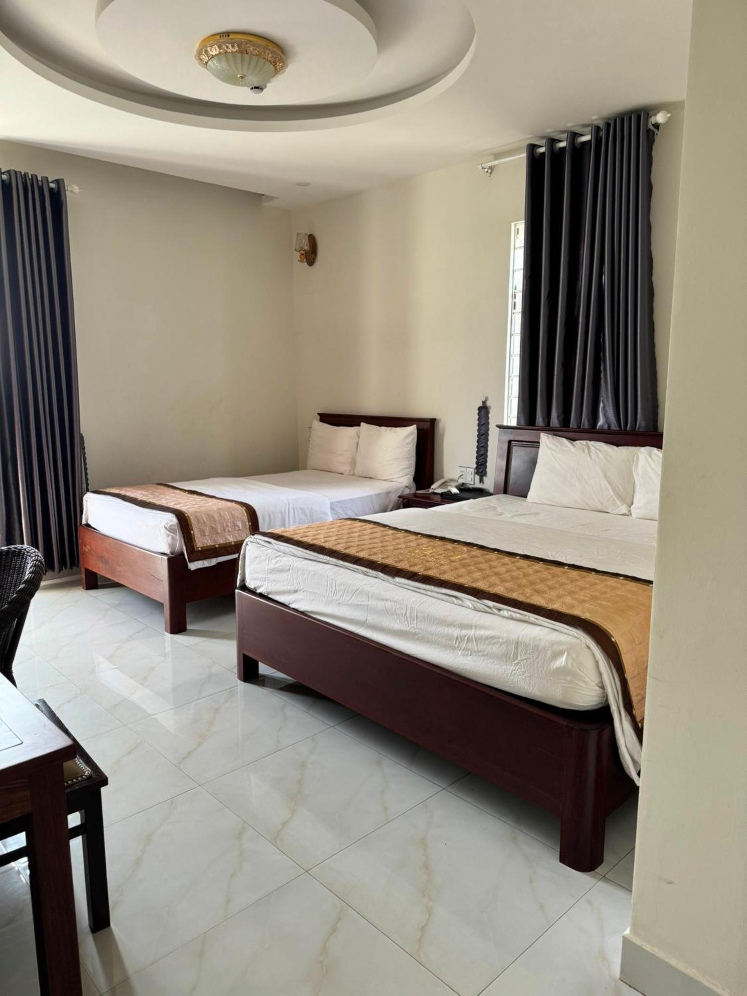 Hoang Khiem Hotel Pleiku Kültér fotó
