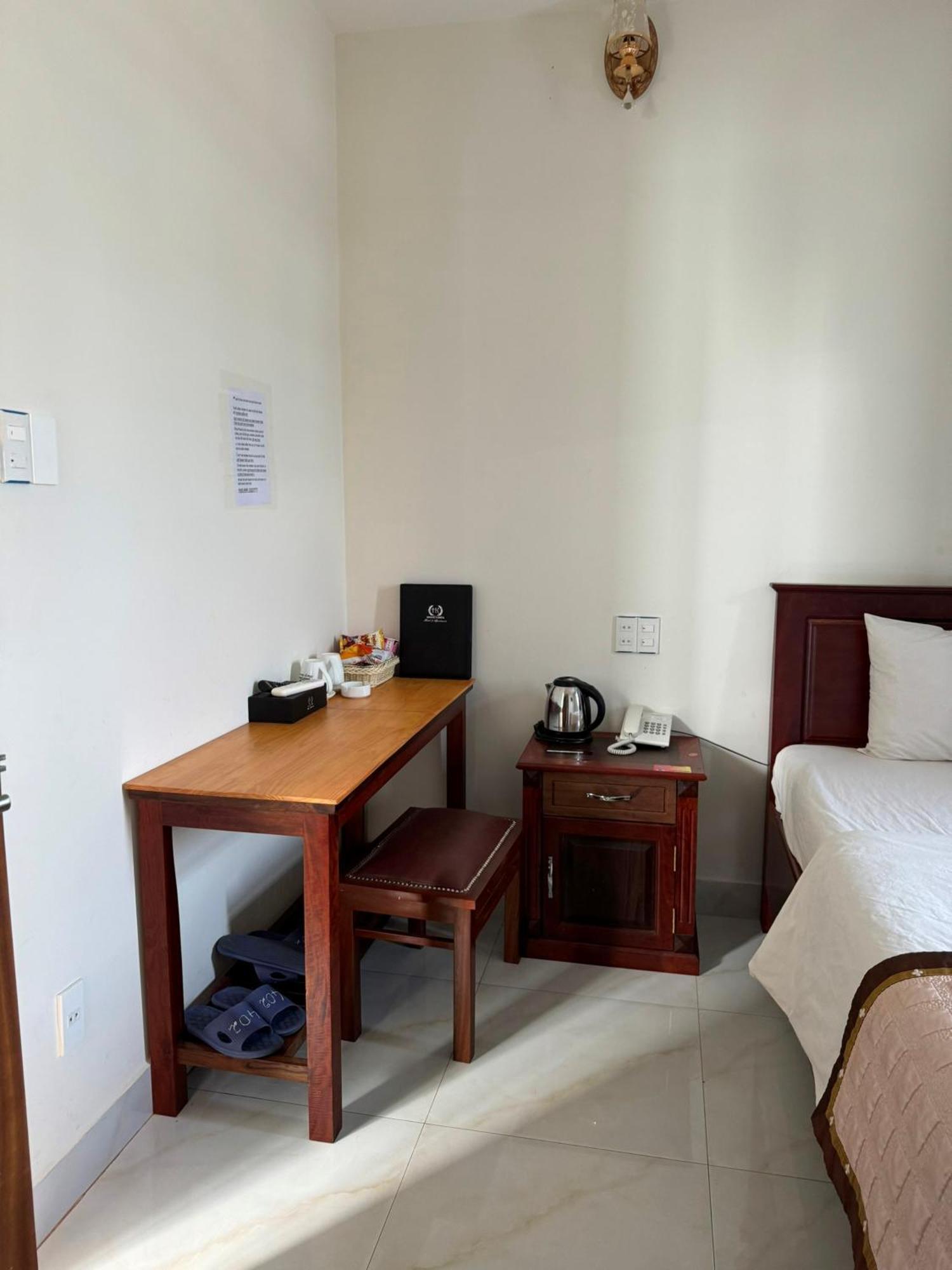 Hoang Khiem Hotel Pleiku Kültér fotó